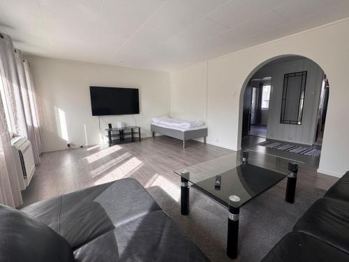 Trolltunga Apt for up to 5 people with balcony