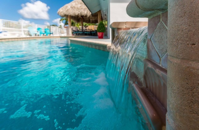 Tropic Tiki Villa. Private Pool & Waterfront! Great location!
