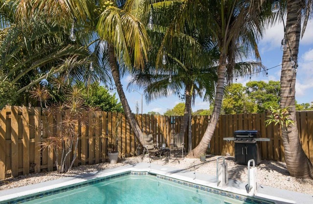 Tropical Oasis Unit A