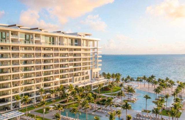 Tropical paradise on the beach. Your destination for an unforgettable getaway.