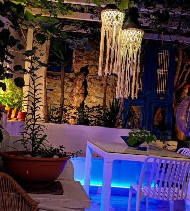 Trykonos Garden - Free Parking - Explore Center on foot - Close to University & Helexpo