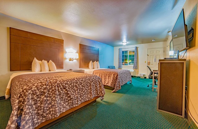 Turlock Inn