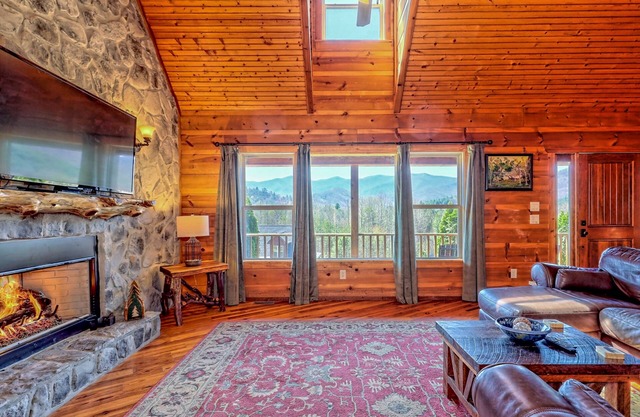 Twilight Moon - by Chatuge Home Concierge Hot Tub, Fire pit & Pool Table, mountain view