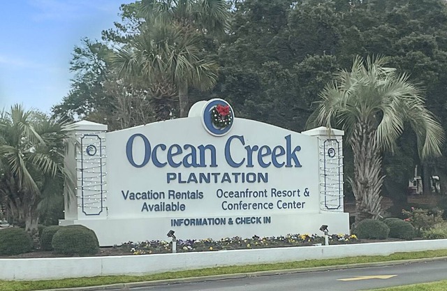 Two Beaches One Dune- Updated 2 BR/2Bath beach Getaway!