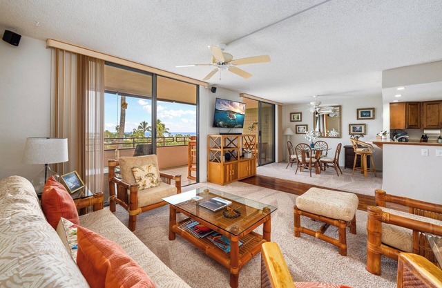 Two-Bed, Two-Bath Condo on Alii Drive, Steps From Magic's Beach Grill!