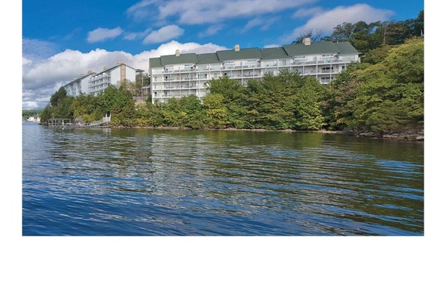 Two Bedroom, Luxury Condo, Osage Beach, Missouri 3231703