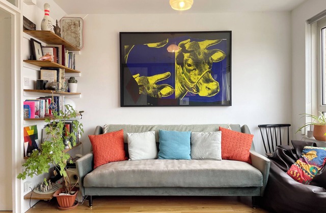 Two double bedroom spacious home in Maryland, London