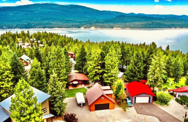Two Montana Lake Cabins Koocanusa near Whitefish and Glacier National Park