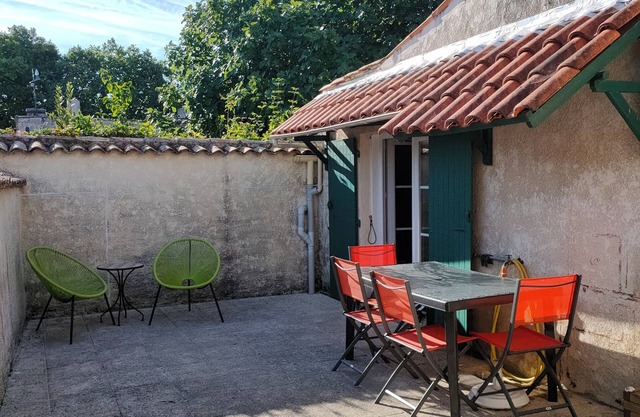 Typical Oléronnaise family home, close to cycle paths