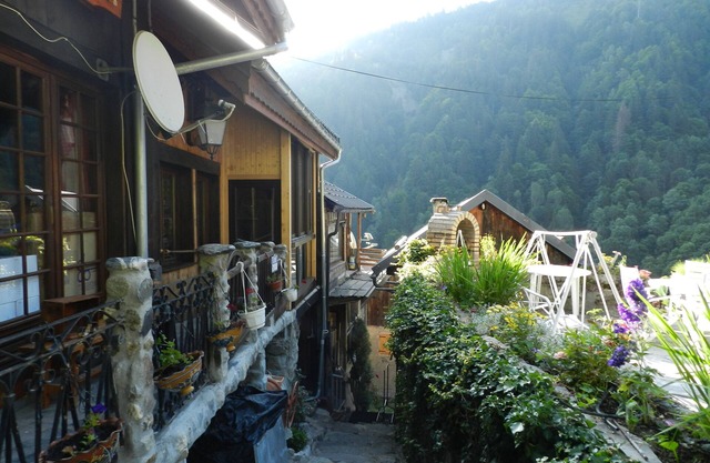 Typical Savoyard chalet for calm mountain lovers.