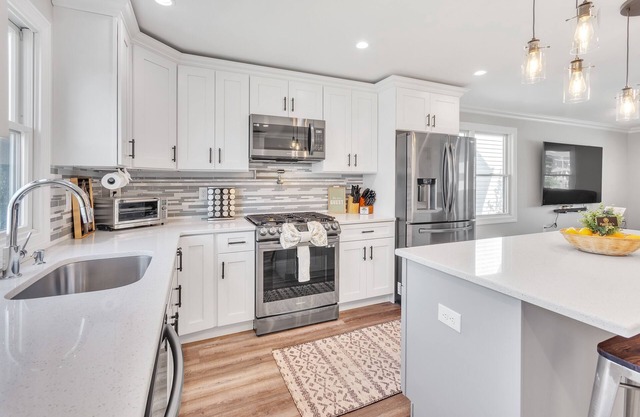 Ultimate Belmar Beach Getaway - Sleeps 10 by RedAwning
