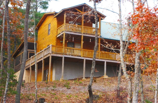 Unbelievable Value! From 600/wk! Luxury, Fun and Tranquility! 7 Person Jacuzzi!