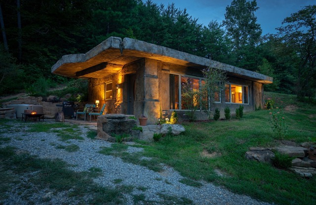 Unique hand-carved cave house with an amazing view of Lookout Mountain.