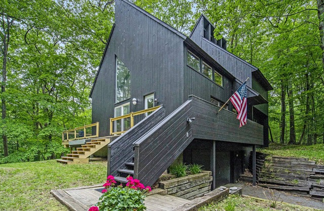 Unique home on picturesque, wooded private lot with firepit & furnished deck