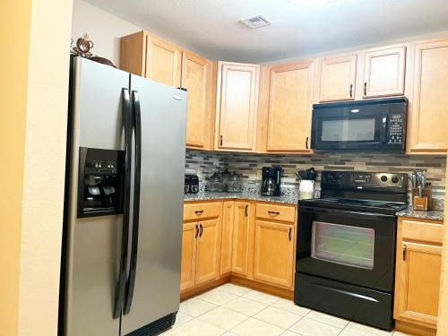Unit 1606 - Mountain View Condos