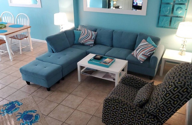 Unit 2- Jekyll Island Updated Beachy Townhome Stephs from the Ocean!