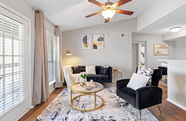 Unit 504 - Chattanooga | Ridgemont · Home Away From Home |Chattanooga