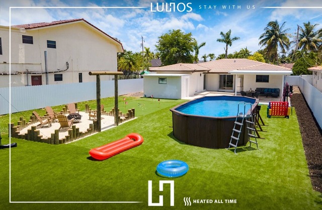 Unlimited Fun: Pool, Basketball and Volleyball