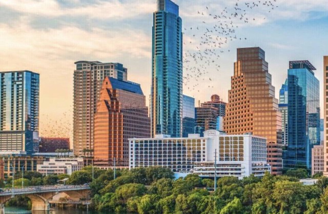 Updated *Cowboy Pool* Near Downtown & UT