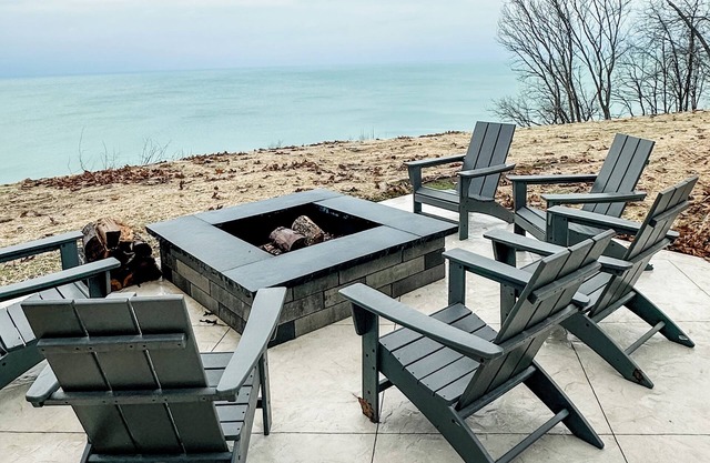 Updated Lake House w/Private Beach, Sunset Views, Hot Tub, Fire Pit & Theater