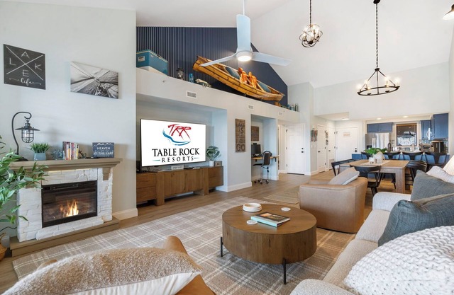 Updated Lake Retreat with Views, Pools, Kayaks, Boat Ramp, and Easy Access to Silver Dollar City