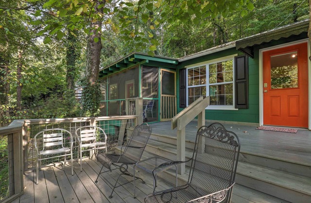 Updated Tryon Cabin on Pacolet River!