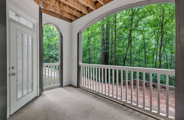 Upscale King 2BR Suite—Mins to Downtown Raleigh!