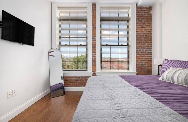 Urban downtown Johnson City loft oasis