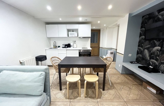 Urban Flat 86 - Lovely 2 BDR Flat in Paris