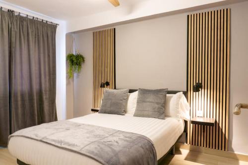 Urban Light Stay