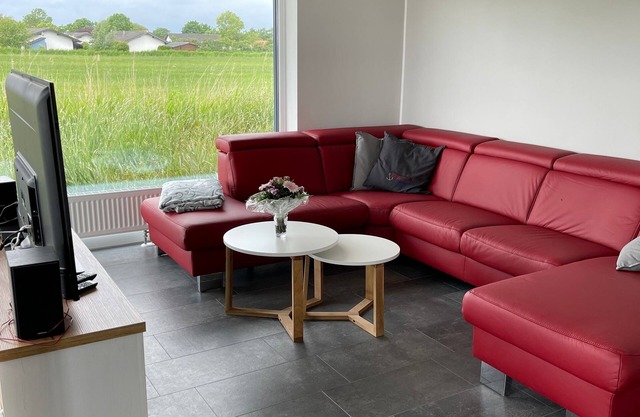 Vacation home for 8 guests with 130m² in Butjadingen-Eckwarderhörne (170078)