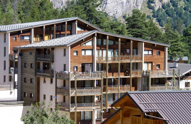Vacancéole - Les Chalets et Balcons De La Vanoise