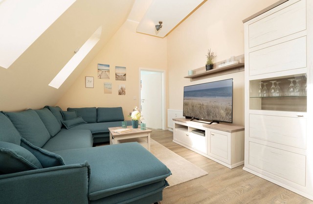Vacation apartment/apartment for 3 guests with 73m² in Timmendorfer Strand (294714)