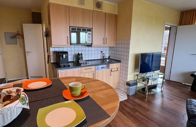Vacation apartment/apartment for 2 guests with 32m² in Schönberger Strand (100)