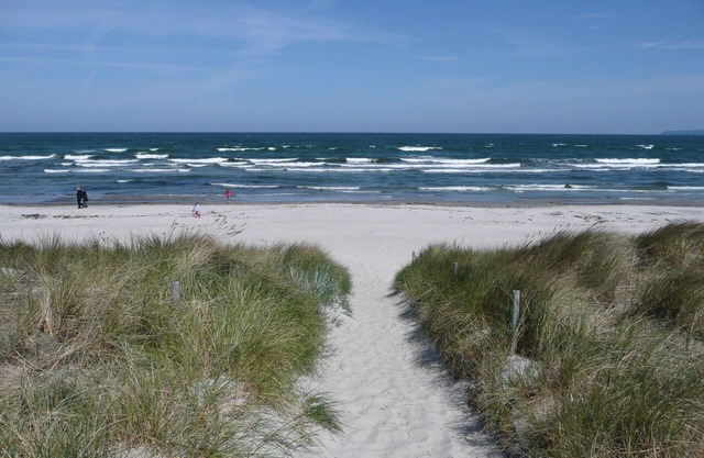 Vacation apartment near the harbor with balcony and sea view - Hafenhäuser Wiek FeWo 01