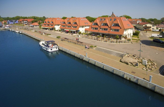 Vacation apartment near the harbor with balcony and sea view - Hafenhäuser Wiek FeWo 04