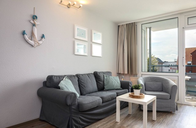 Vacation apartment/apartment for 4 guests with 46m² in Laboe (294457)