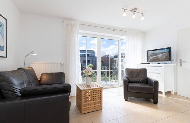Vacation apartment/apartment for 4 guests with 42m² in Laboe (294473)