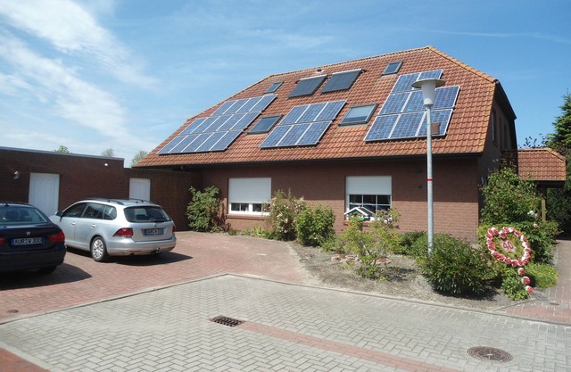Vacation apartment/apartment for 6 guests with 100m² in Hage (148908)
