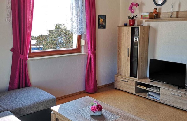 Vacation apartment Bini - Holiday apartments Haus Bartelsborn