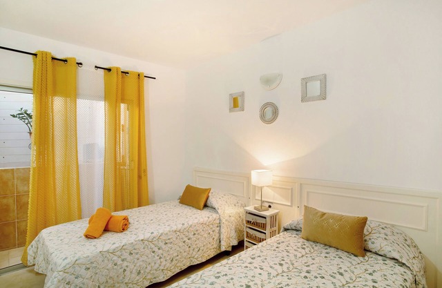 Vacation Apartment 'Danoe 2' with Wi-Fi