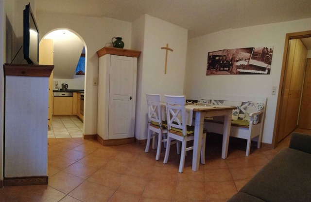 Vacation apartment - Zur Guten Einkehr - guest rooms and vacation apartment