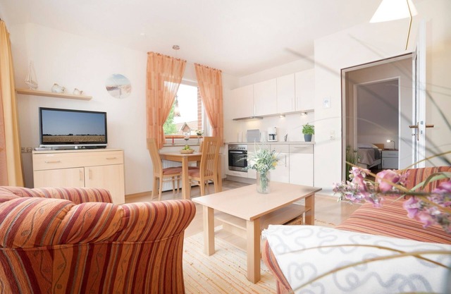 Vacation apartment/apartment for 3 guests with 45m² in Kellenhusen (287356)