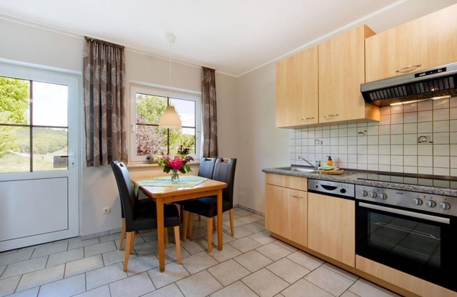 Vacation apartment "Falke" for 4 persons, ground floor - Hubertushof Eifel