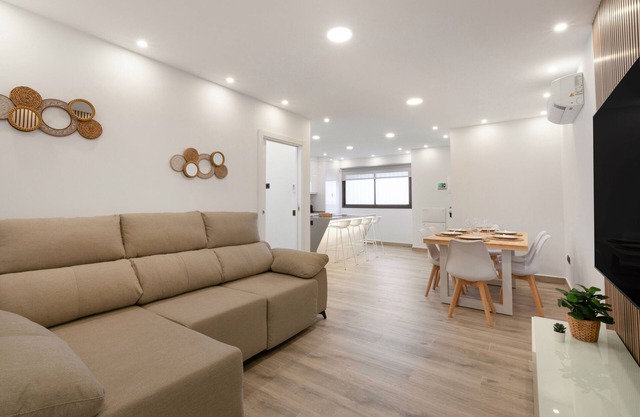 Vacation 'Avenida Marítima' with Sea View, Wi-Fi and Air Conditioning