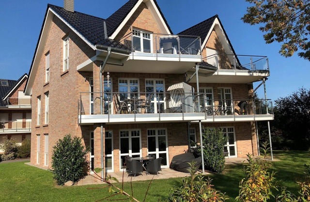 Vacation apartment An der Waterkant with terrace in Haus Bürgermeister-Fox 44a on Fe