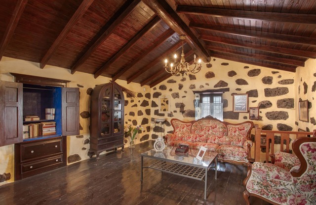 Vacation Home 'Casa de Campo Ancana' with Mountain View, Private Terrace and Wi-Fi