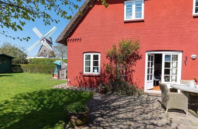 Vacation home for 4 guests with 85m² in Wrixum (296438)
