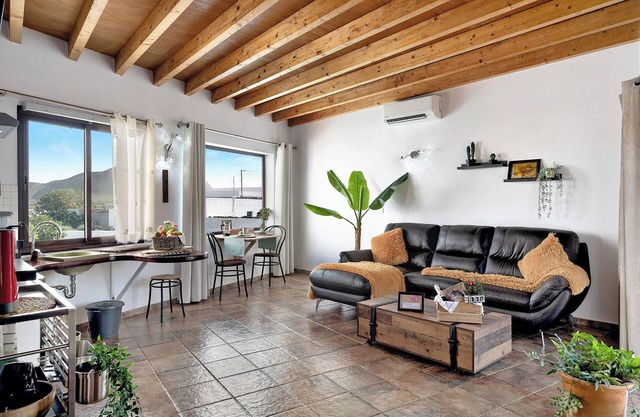 Vacation Home 'Guenia I' with Mountain View, Wi-Fi and Air Conditioning