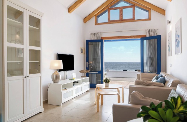 Vacation Home La Mariana with Direct Sea View, Wi-Fi, Terrace & BBQ
